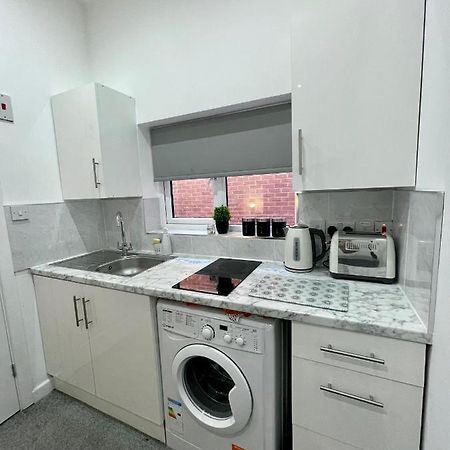 Self Contained Studio In Bham City Centre W Parking Birmingham Zewnętrze zdjęcie