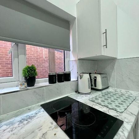 Self Contained Studio In Bham City Centre W Parking Birmingham Zewnętrze zdjęcie